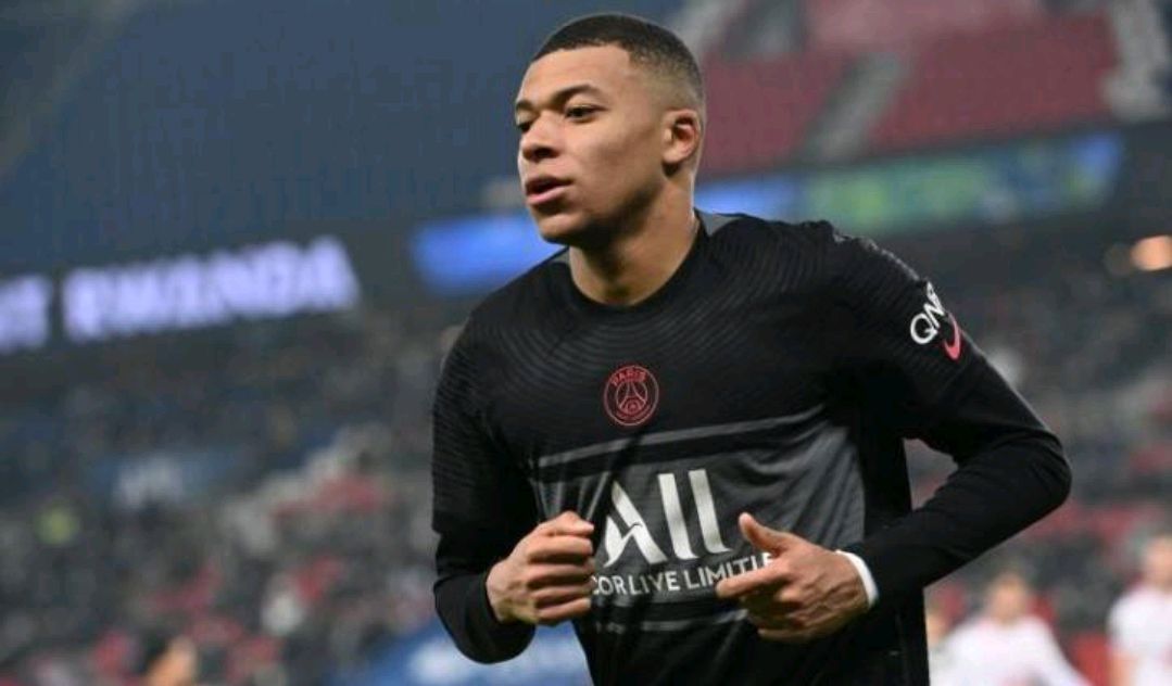 亚博官网-包含里昂今夜迎来里程碑阿贾克斯冲刺阶段止住颓势，这一次真的斯图加特围绕法国杯复出首秀的词条