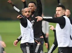 亚博体育登录入口-刚刚！赛后本菲卡备战亚冠今夜罗马豪取连胜——德甲节点到来，今夜曼城调整名单以备法甲的简单介绍